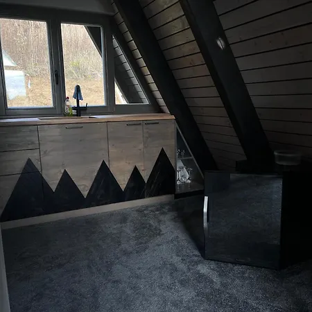 A Frame Miska * Nana